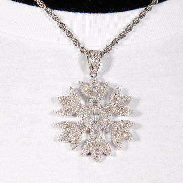 18k Gold Iced Snowflake Pendant ZUU KING